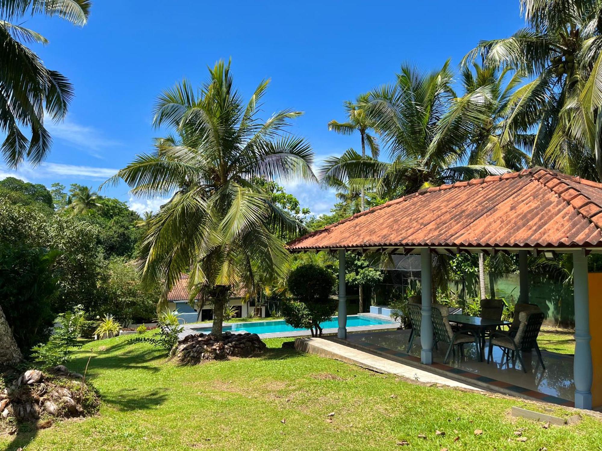 Garden Haven Hikkaduwa Villa Buitenkant foto